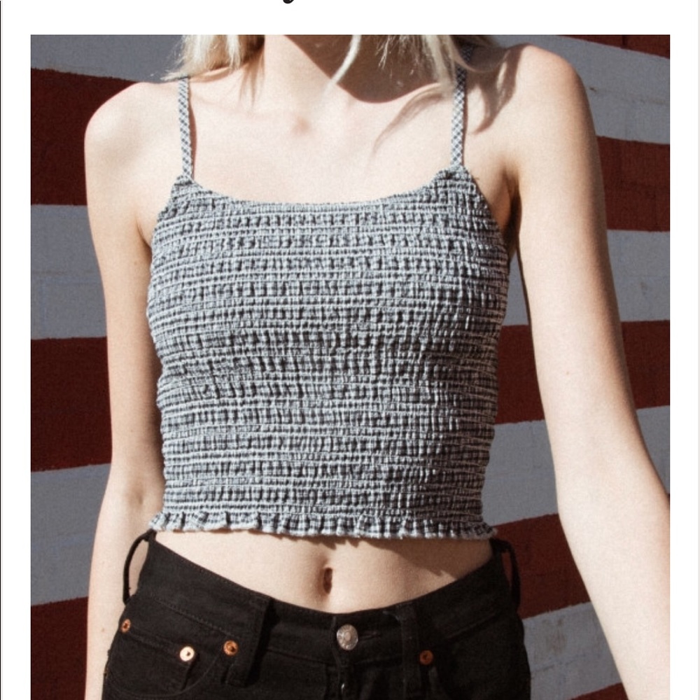⭐️⭐️BRANDY MELVILLE BRAND NEW TOP⭐️⭐️